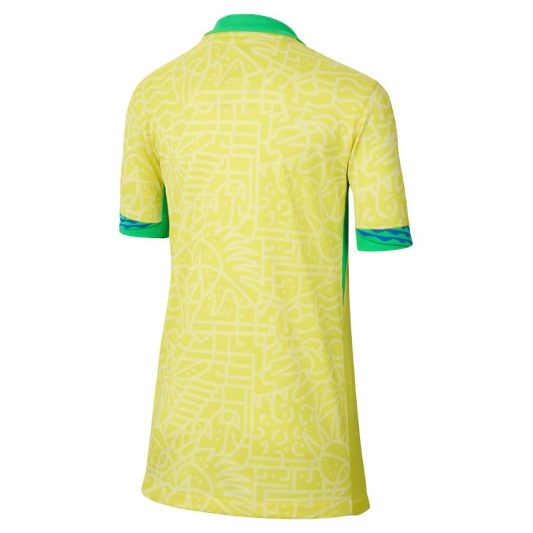 Brazil Woman Home 2024/2025